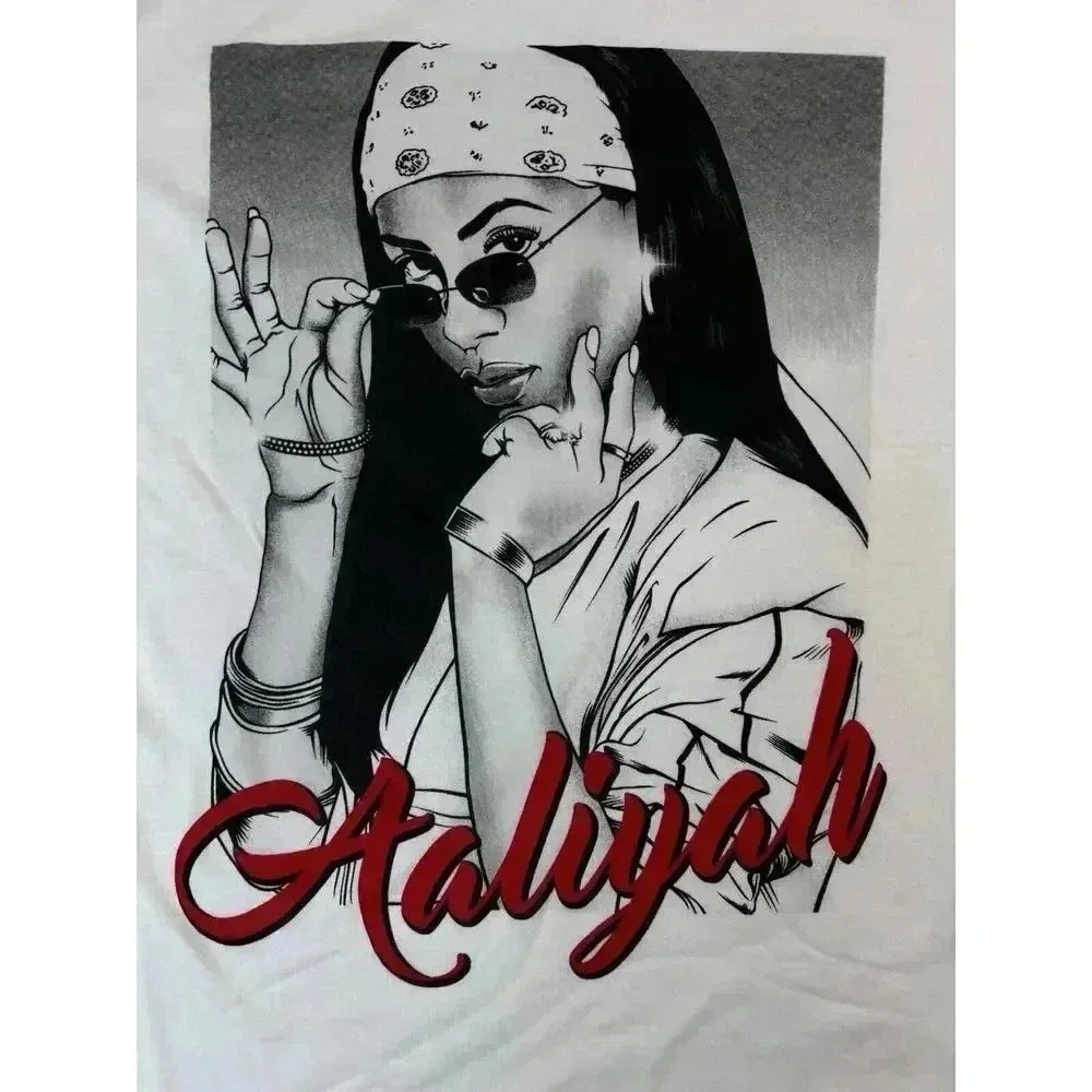 Aaliyah Womens T-Shirt Size 1X White Short Sleeve 90s Hip Hop R&B Plus Babydoll - Picture 2 of 9
